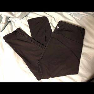 Lululemon crop leggings